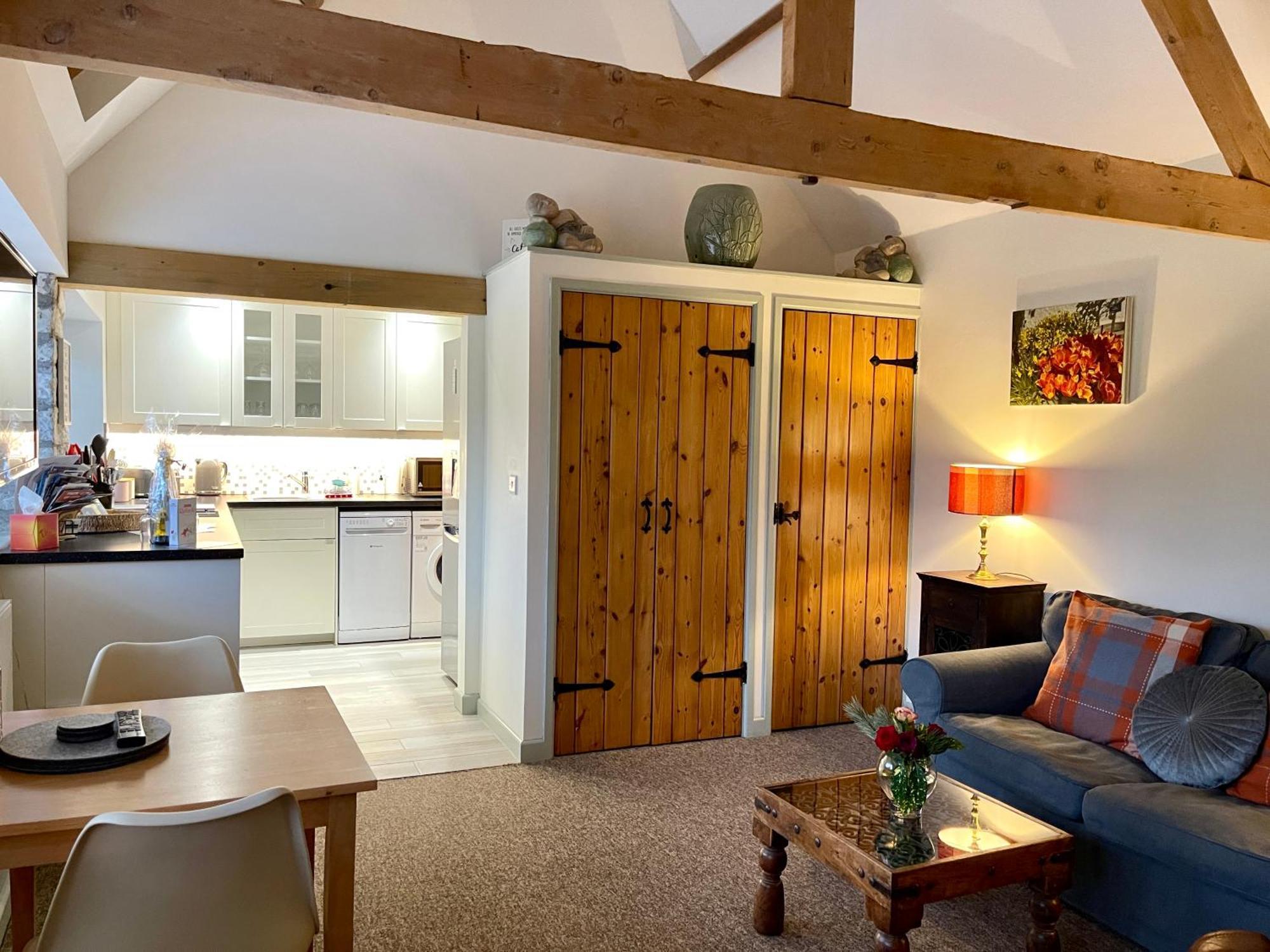 Church Farm Barn Annex Сомертон Экстерьер фото